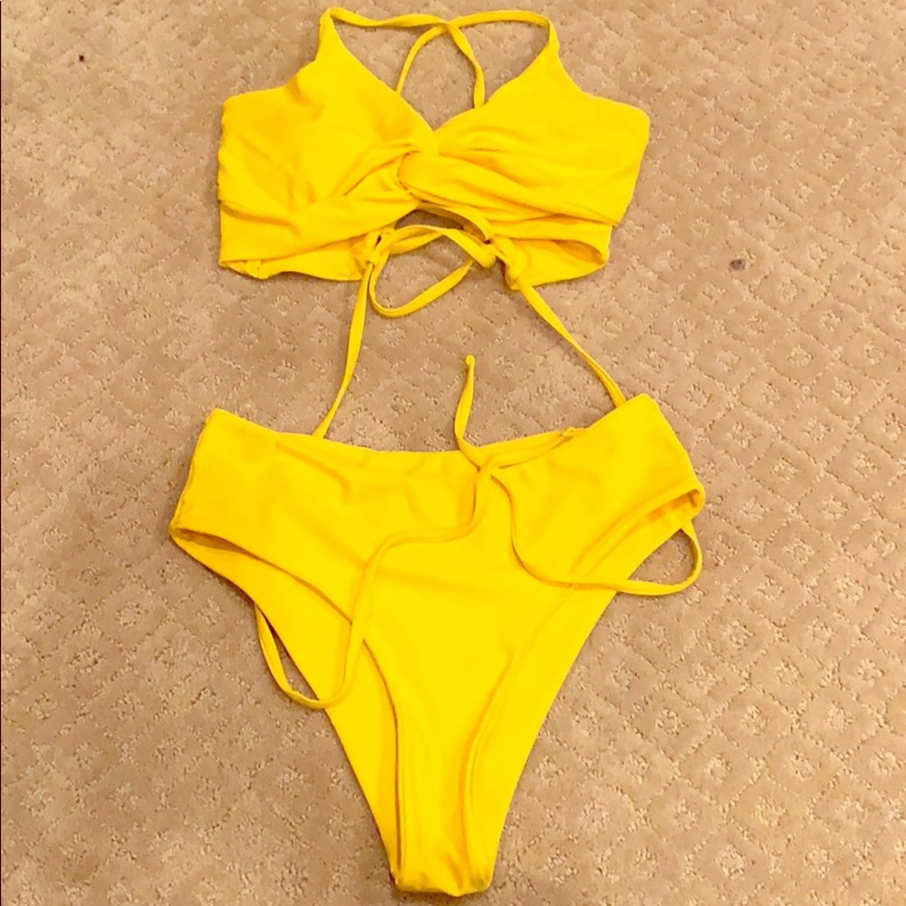 bright yellow two-peice💛